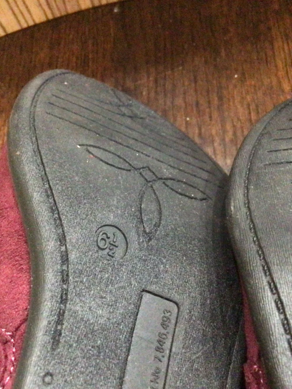 Maurices ankle boots in burgundy. Size 6 1/2. Very gently worn.